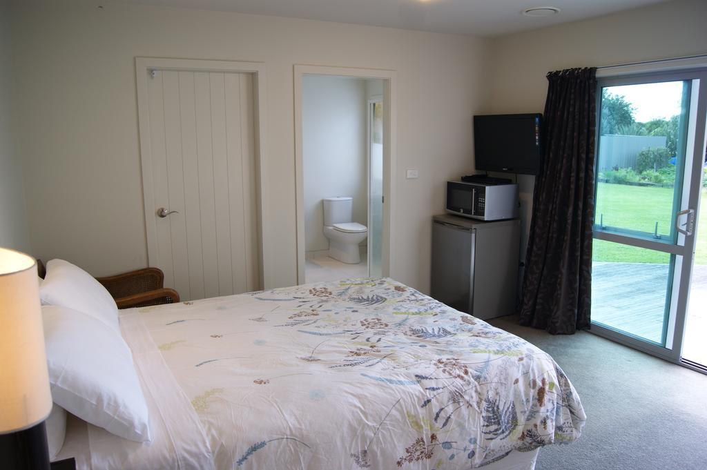 Waihi Beach Getaway-Studio, Ensuite & Private Deck Exteriér fotografie